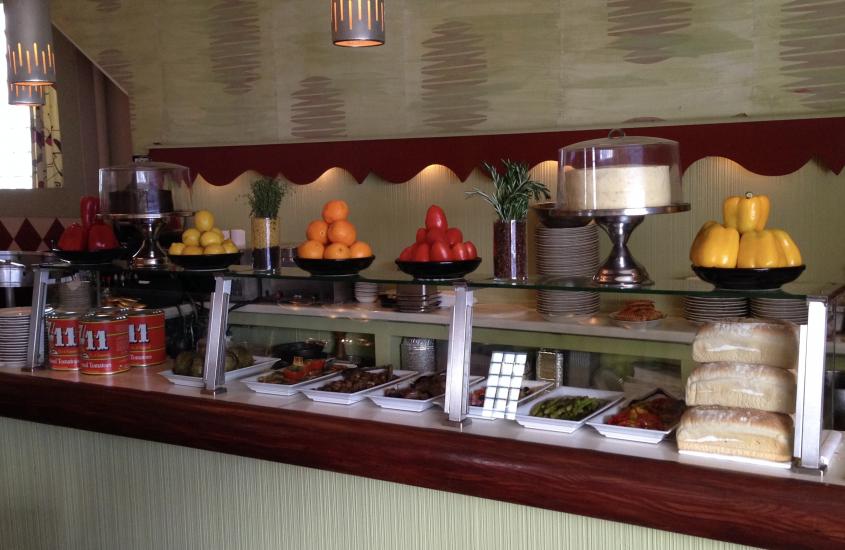 Open for Lunch! Open for Lunch!